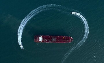 توقیف یک کشتی در نزدیکی امارات