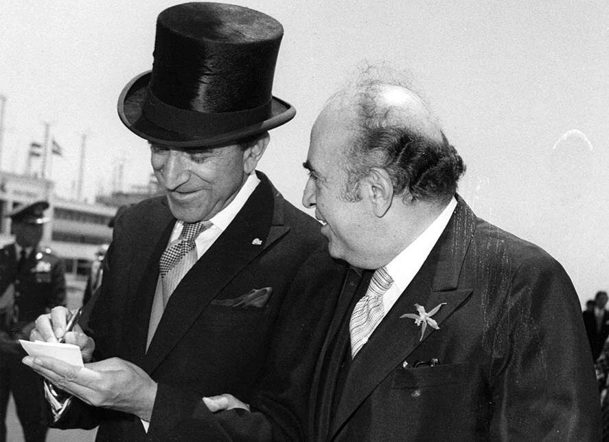 پرداخت هزینه اثاثیه فرزندان شاه از محل جشنهای خاص