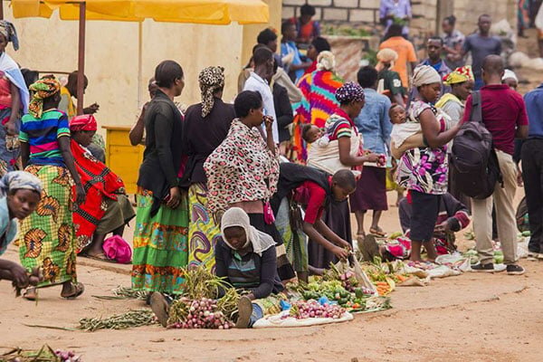 وضعیت دستفروشان از چین تا آمریکا | آیا دستفروشی در مترو شهرهای بزرگ دنیا آزاد است؟
