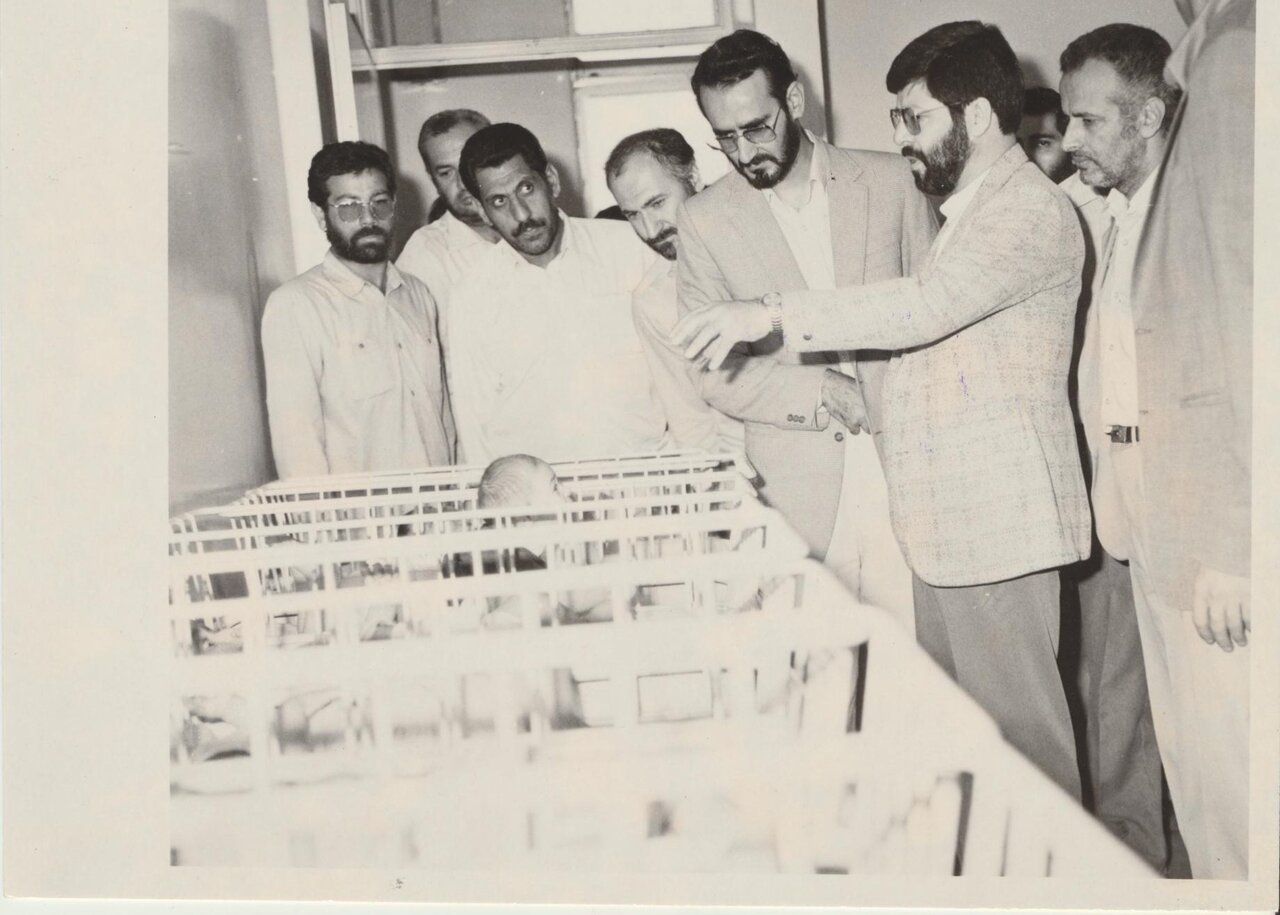 دکتر مرندی: خانواده ام هیچ وقت به زندگی در خارج فکر نمیکنند