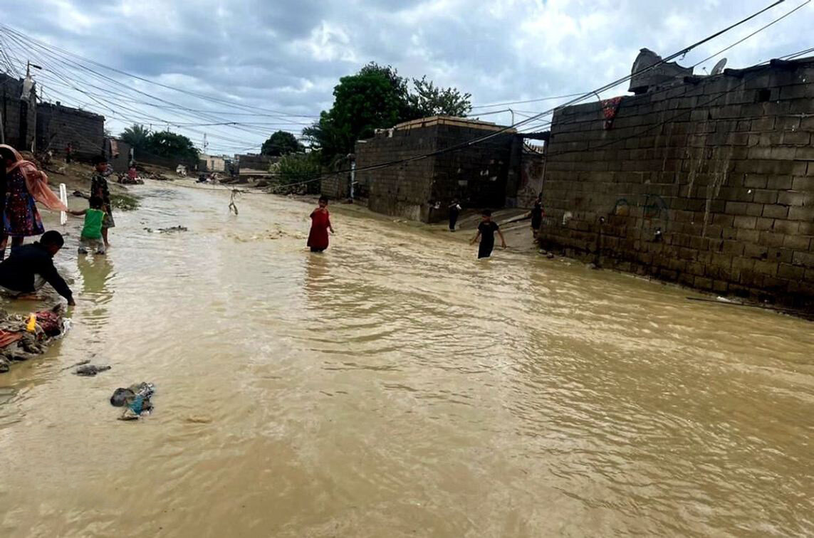 سیل بهاری چقدر خسارت داشته است؟ | تخلیه ۵ روستا در سیستان و بلوچستان | سدی که برای نخستین بار پر شد