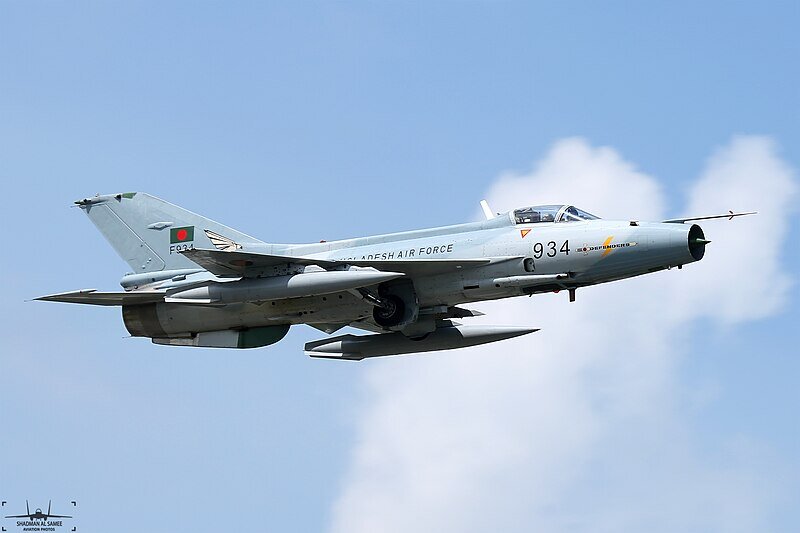 آشنایی با جنگنده چنگدو جی-۷