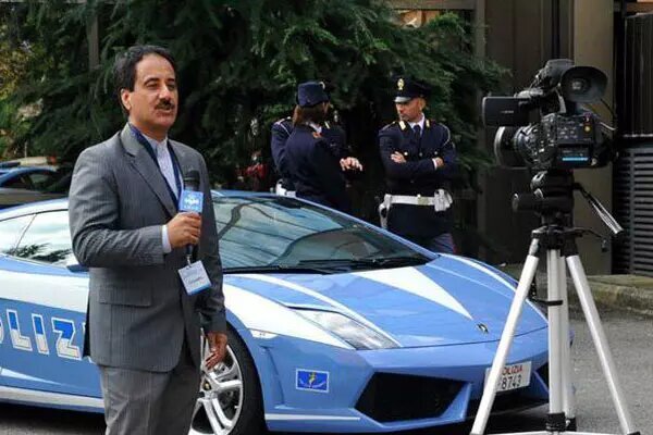 خبرنگار خاص و معروف اولین فیلمش را بازی می کند | من تابعیت ایتالیایی ندارم !