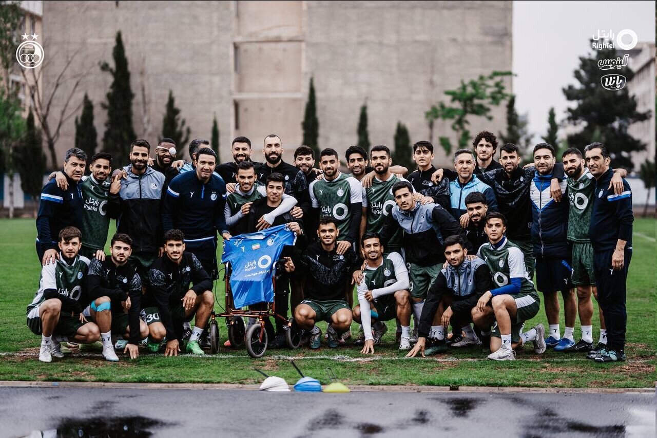 جواد نکونام یک استقلالی را به آرزویش رساند + عکس