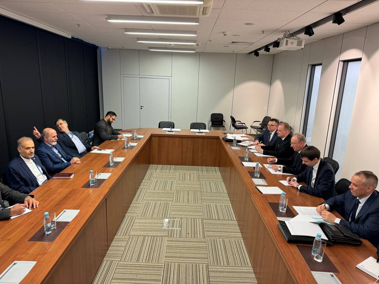 اولین تصاویر از امضای توافقنامه امنیتی بین ایران و روسیه + جزئیات