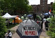 پلیس آمریکا چادر دانشجویان معترض را به آب بست | ویدئو