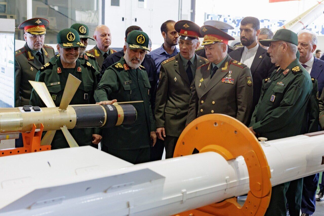 رابطه نظامی ایران وروسیه