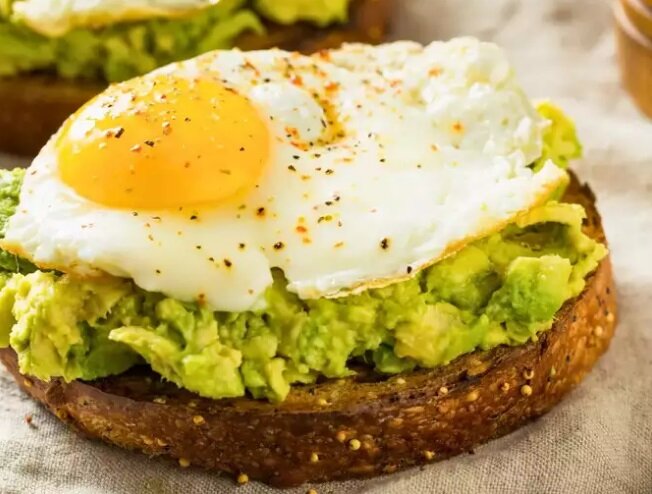 اگر میخواهید لاغر شوید این ۵ صبحانه کم کالری معجزه میکند