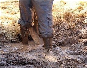 مشاغل بهاره در تهران قدیم | کاهگلمالی و یخفروشی