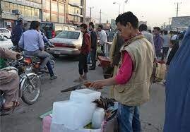 مشاغل بهاره در تهران قدیم | کاهگلمالی و یخفروشی