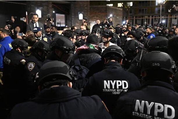 بزرگترین سرکوب؛ آمار واشنگتنپست از بازداشت دانشجویان در اعتراضات آمریکا | کاخ سفید: نمیخواهیم کسی آسیب ببیند!