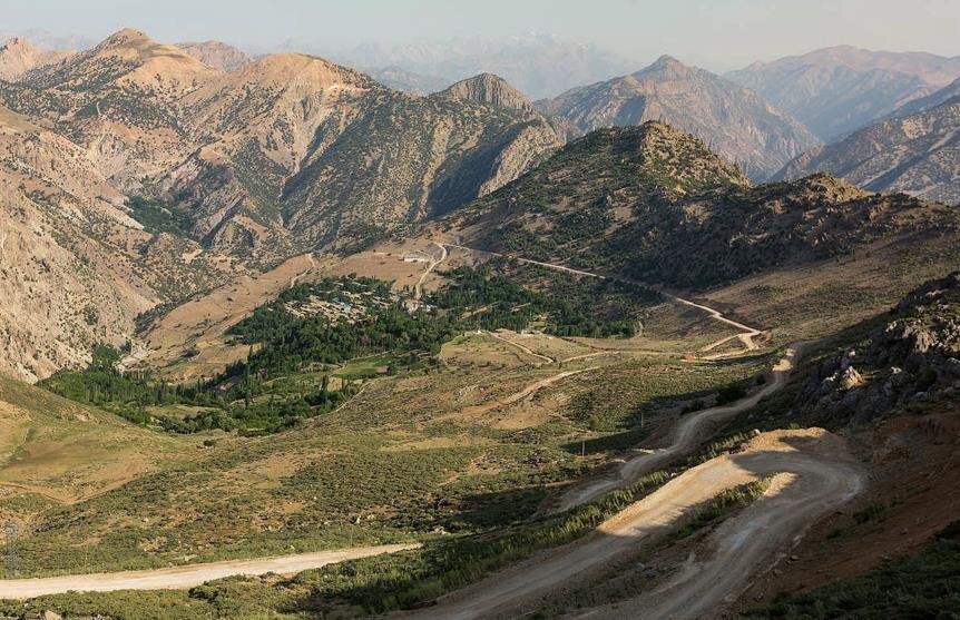 این جادههای ایران در بهار هم برفی هستند