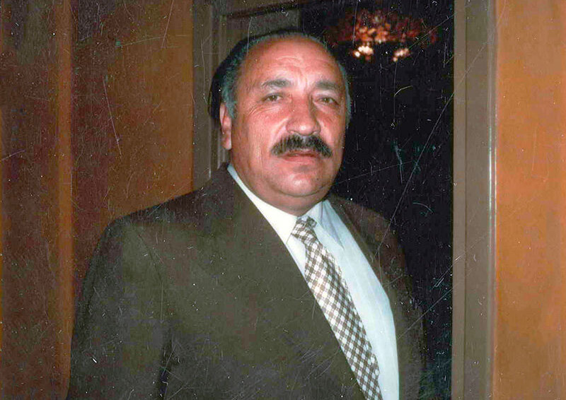 مادر شاه چگونه رحیم علی خرم را به ثروت افسانهای رساند؟