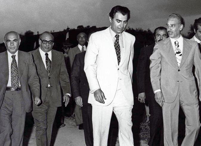 مادر شاه چگونه رحیم علی خرم را به ثروت افسانهای رساند؟