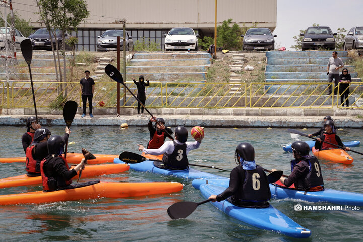 تصاویر مسابقات کانوپولوی بانوان در دریاچه آزادی