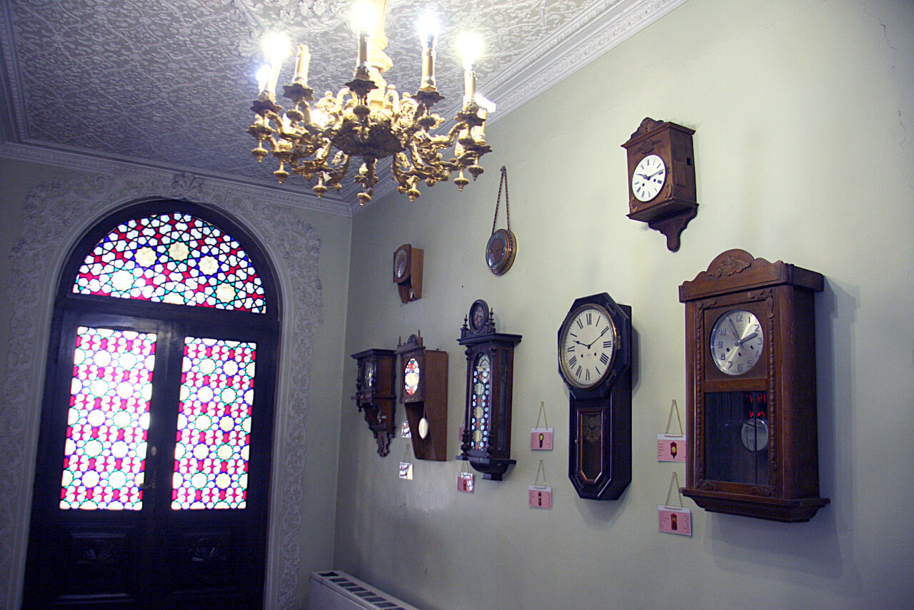 گشت و گذار در قصری که صاحبش فقط یکسال در آن بود | ماجرای قایق اژدها در بنای قاجاری