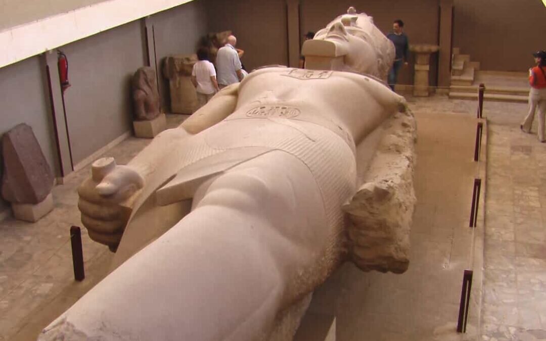 کشف نیمه گم شده یک مجسمه افسانه ای در مصر