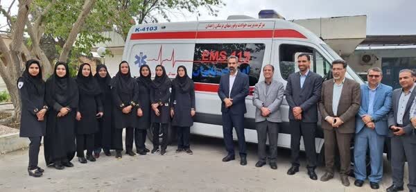 استخدام زنان زندانی ایرانی در یک کارخانه بستنی