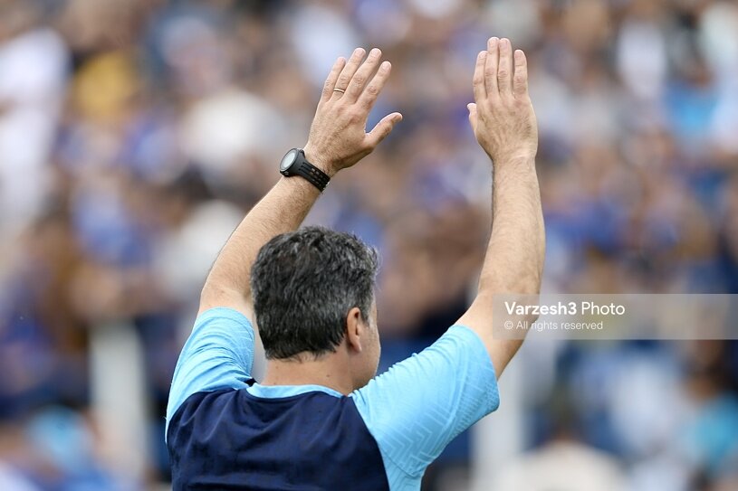 اولین تصاویر از حضور آتیلا حجازی در تمرین استقلال تهران | بازگشت به خانه پدری