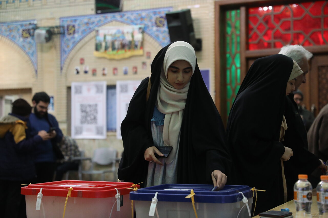 آنچه باید درباره انتخابات 21 اردیبهشت‌ بدانید | معرفی 6 فهرست انتخاباتی در دور دوم
