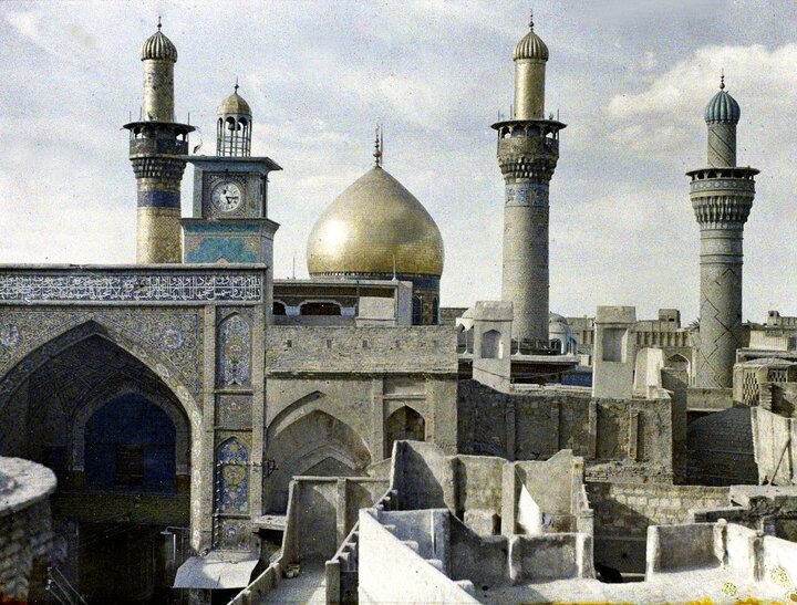 حرم مطهر حضرت سید الشهدا (ع) - ۲۳ فروردین سال ۱۳۰۶ شمسی - ساعت ۵:۱۶ عصر
