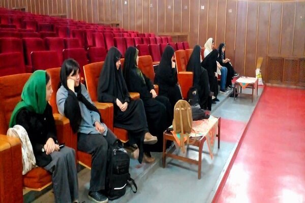 برگزاری کلاس‌ بازیگری برای دانش‌آموزان تهرانی