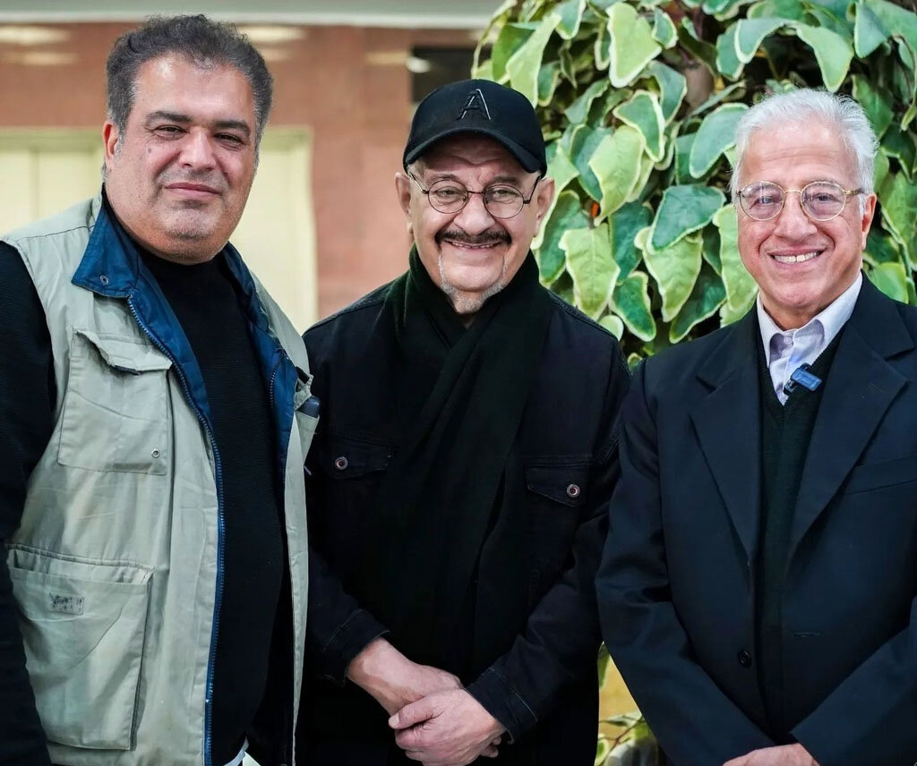 چهره بازیگر سریال خانهبهدوش بعد از ۲۰ سال | تصاویر