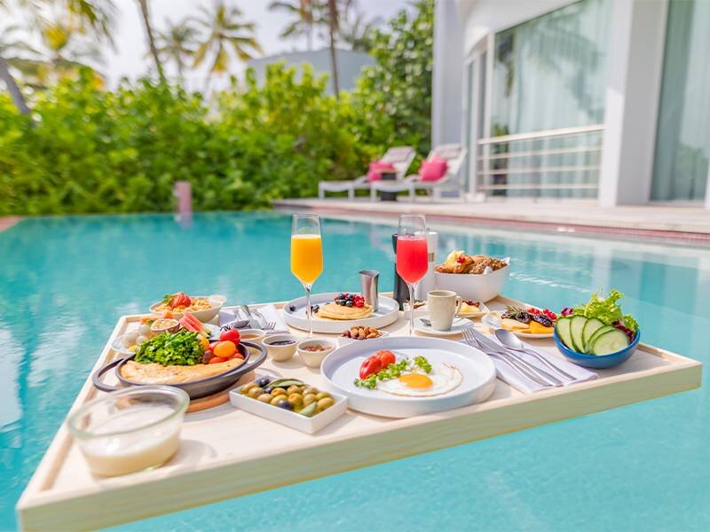 فرق هتل all با هتل uall چیست؟