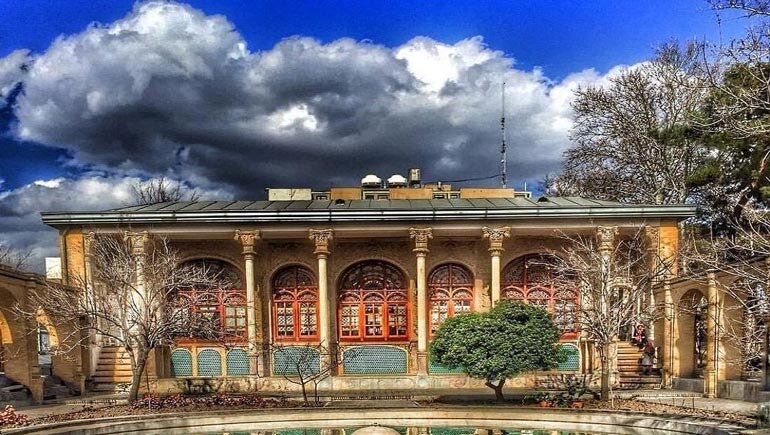 عمارت های قدیمی پاتوق طرفداران کتاب