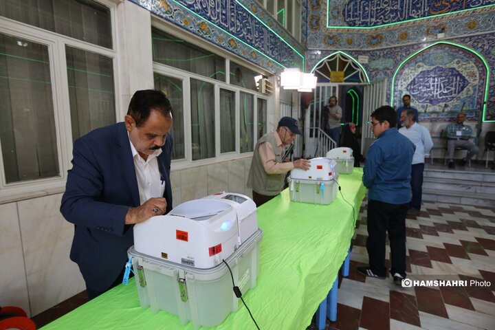 برگزاری رأی‌گیری مرحله دوم انتخابات در حوزه های انتخابیه تهران- 2