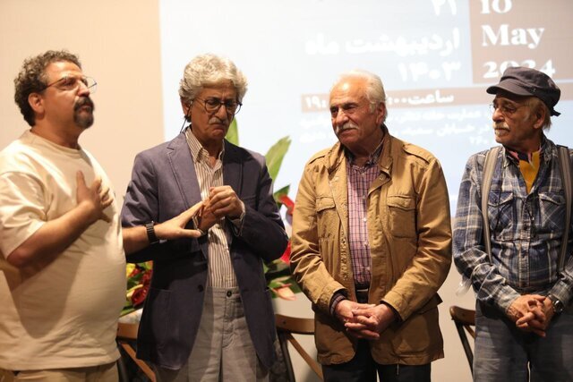 قصه باغ بزرگ، قصه گل قشنگ... | در مراسم بزرگداشت آقای حکایتی چه گذشت؟ | ویدئو