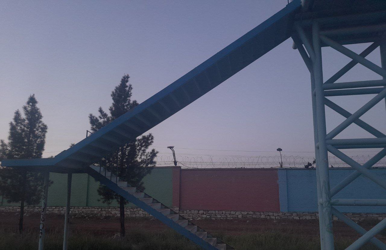 خطرناکترین پل عابر پیاده ایران با حفاظهای وحشتناک + عکس