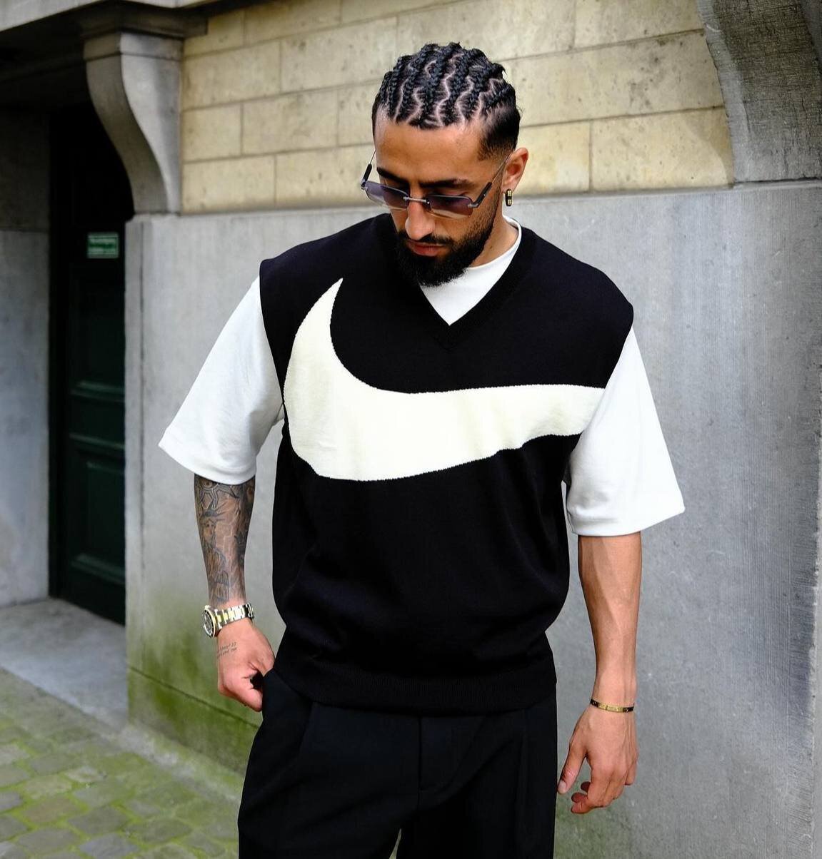 استایل عجیب ستاره استقلالی؛ از موی بافته شده تا انداختن گوشواره به گوش + عکس