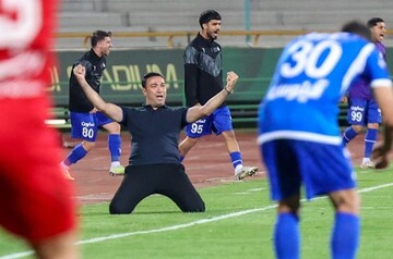 تماس‌های مکرر نکونام با مدیران استقلال برای سرمربیگری آبی‌ها