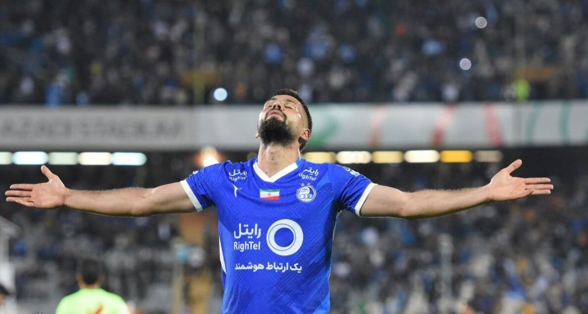 عکس | گلزن استقلال در آزادی امباپه شد