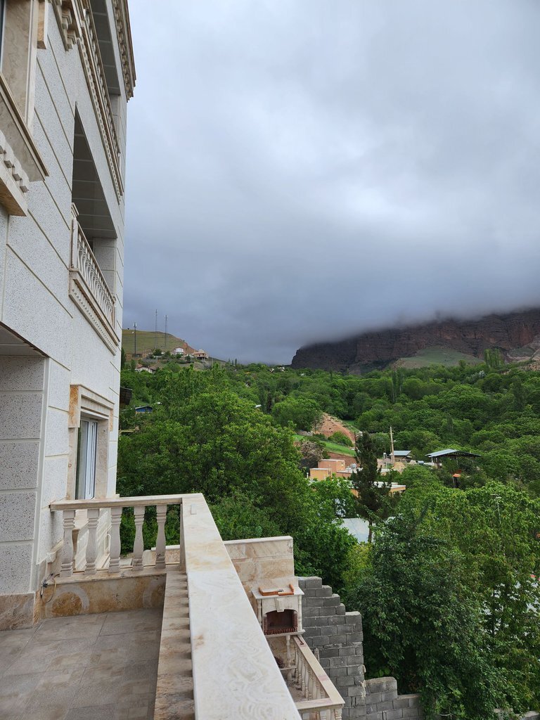 چگونه یک اقامت رویایی در الموت داشته باشیم؟