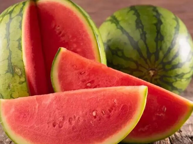 این میوهها را به هیچ عنوان در یخچال نگه ندارید