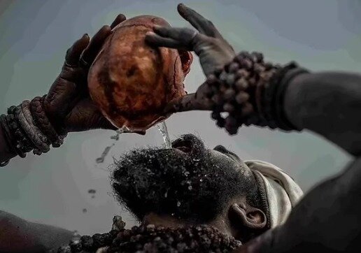 با آخرین قبیله آدم خوارها در جهان آشنا شوید