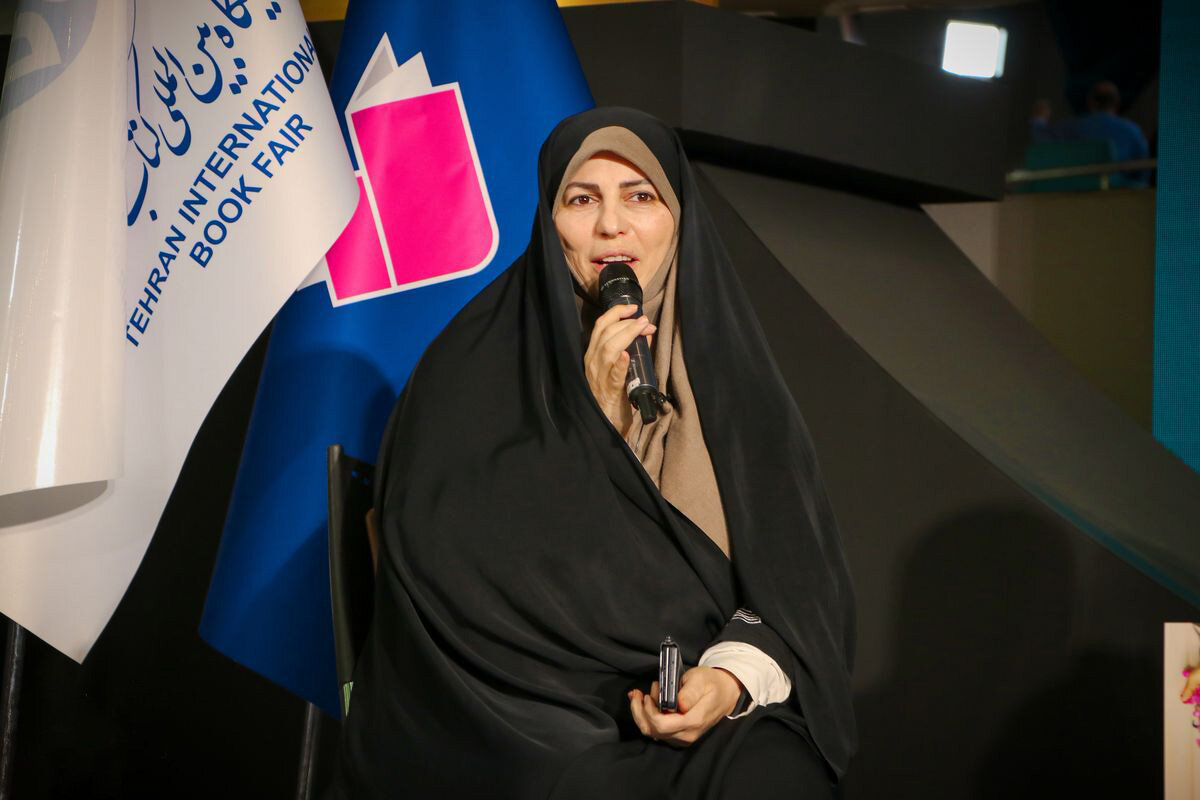 خوانش تاریخ با عینک زنانه | تصویر زنی از جنس الگوی سومی