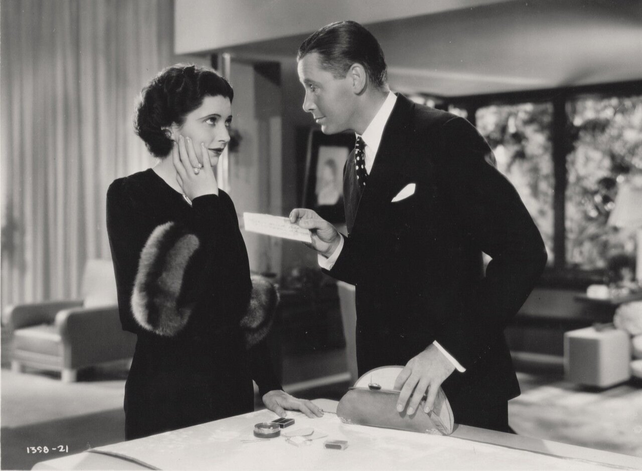 از چارلی چاپلین تا آدری هپبورن | شمایلهای جاودانه عشق در تاریخ سینما