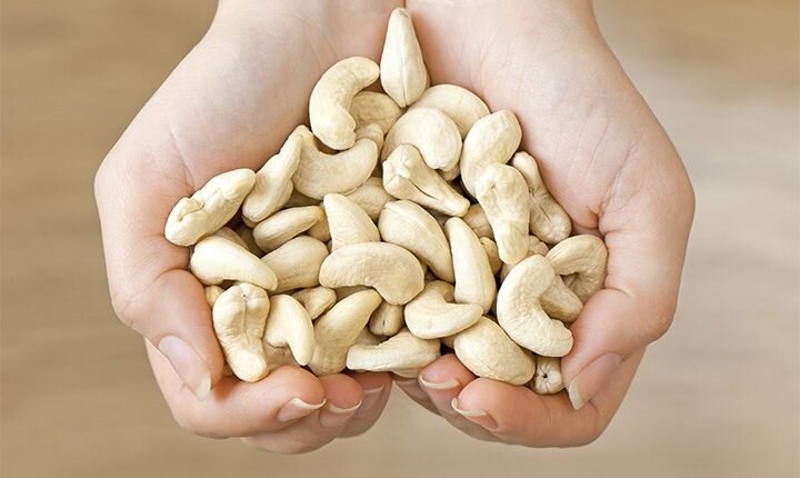 از معجزه و خواص بادام هندی برای زنان