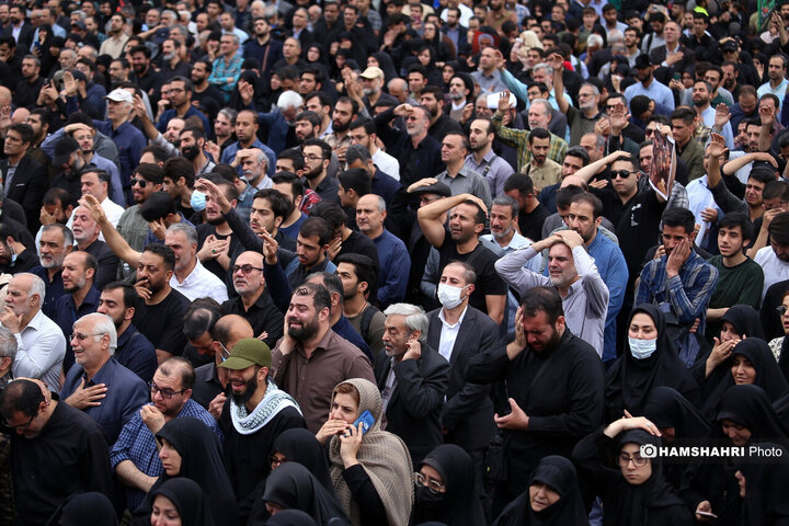 تصاویر اجتماع مردم تهران در سوگ رئیس جمهور