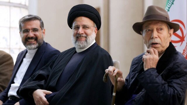 تصاویر رئیس جمهور شهید با بازیگران سینما و تلویزیون