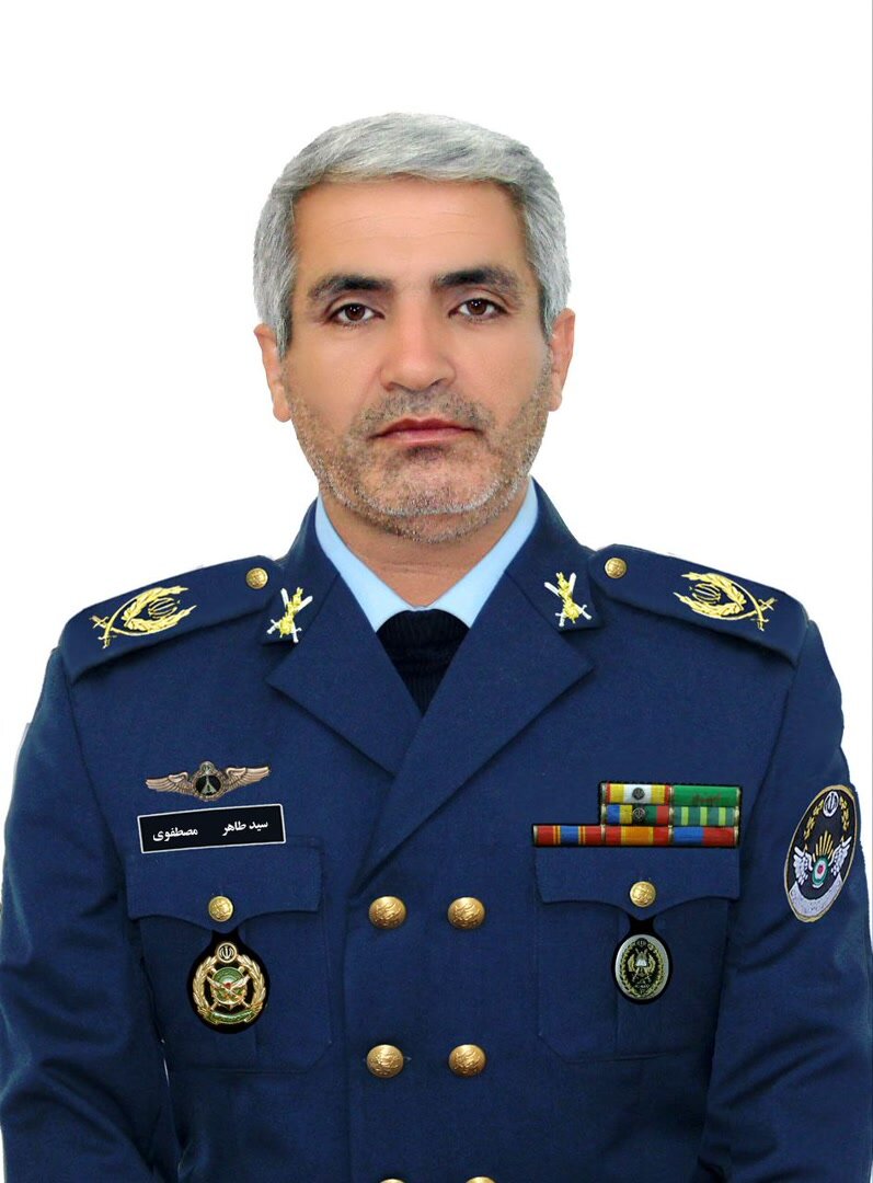 خلبانان ارتشی هلی کوپتر حامل رئیس جمهور و همراهانش را بیشتر بشناسید + سوابق خدمتی