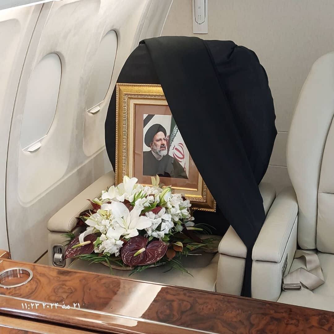 تصویری غم انگیز از جای خالی رئیسجمهور در هواپیمای اختصاصی دولت