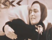فیلم | دختر ربوده شده ارومیه‌ای پس از ۳۶ سال پیدا شد | لحظه در آغوش کشیدن مادر را ببینید