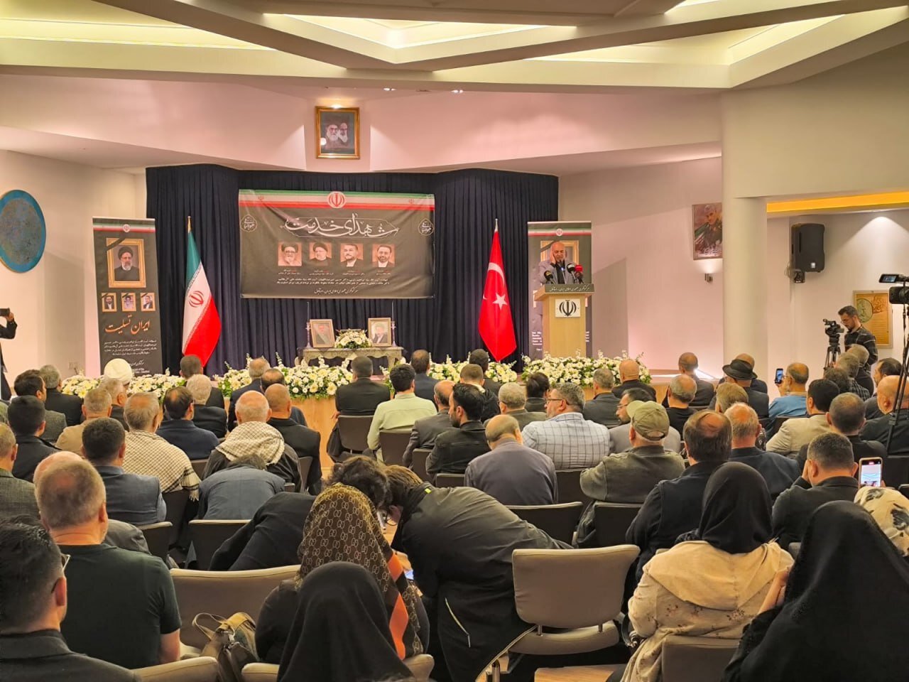 برگزاری مراسم گرامیداشت شهید رئیسی در سفارت ایران در ترکیه