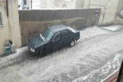 بارش تگرگ سیل‌آسا در این شهر ایران + ویدئو | حجم بارش ها را ببیند