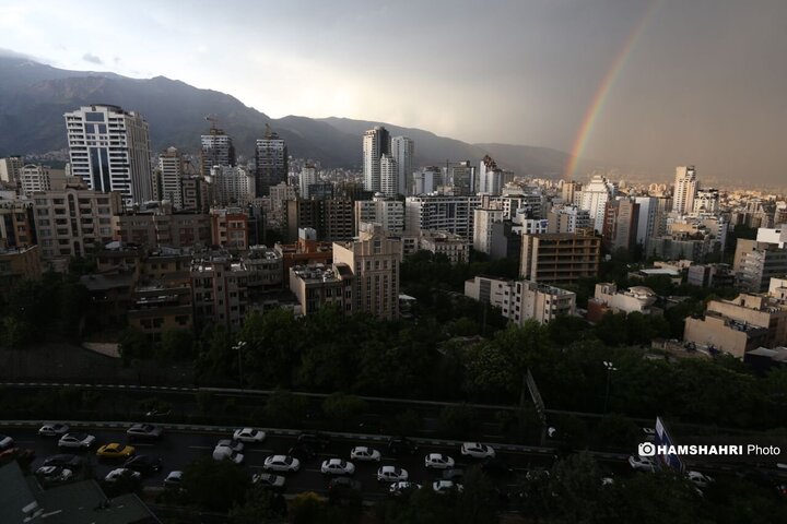 رنگین کمان بهاری تهران