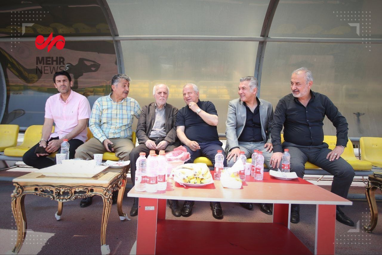 سلطان به تمرین پرسپولیس رفت | عکس